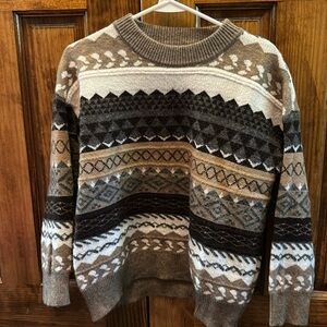 Women’s Vintage Style Sweater Size M